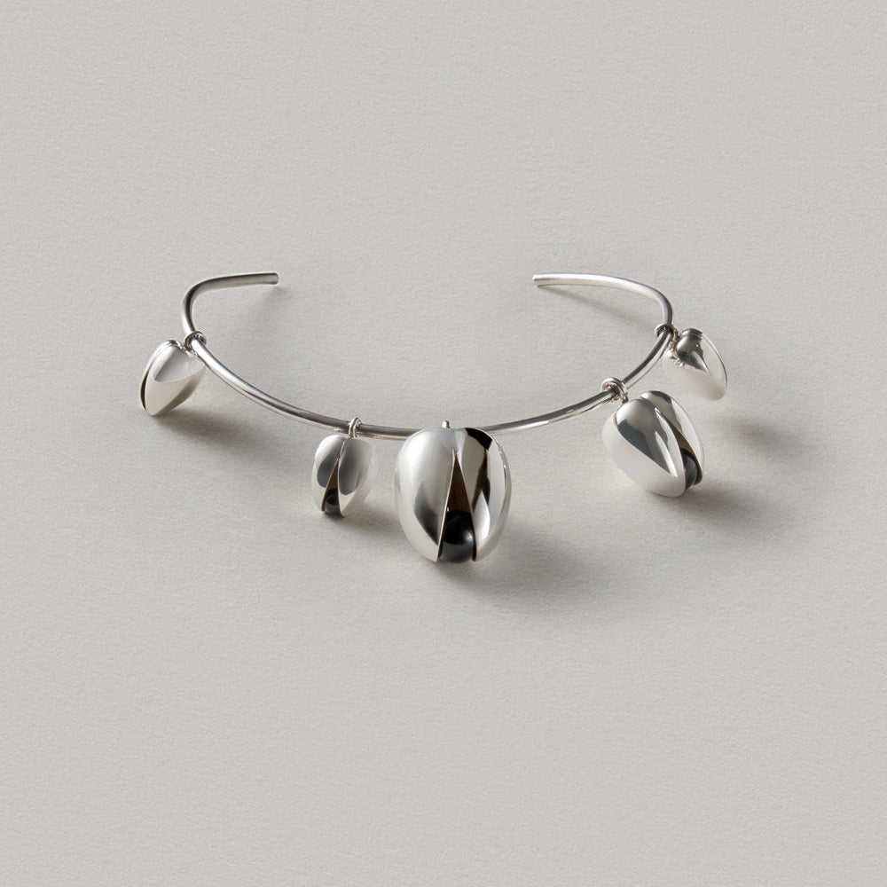 Annika Inez Open Pod Collar – Silver Pendant Necklace