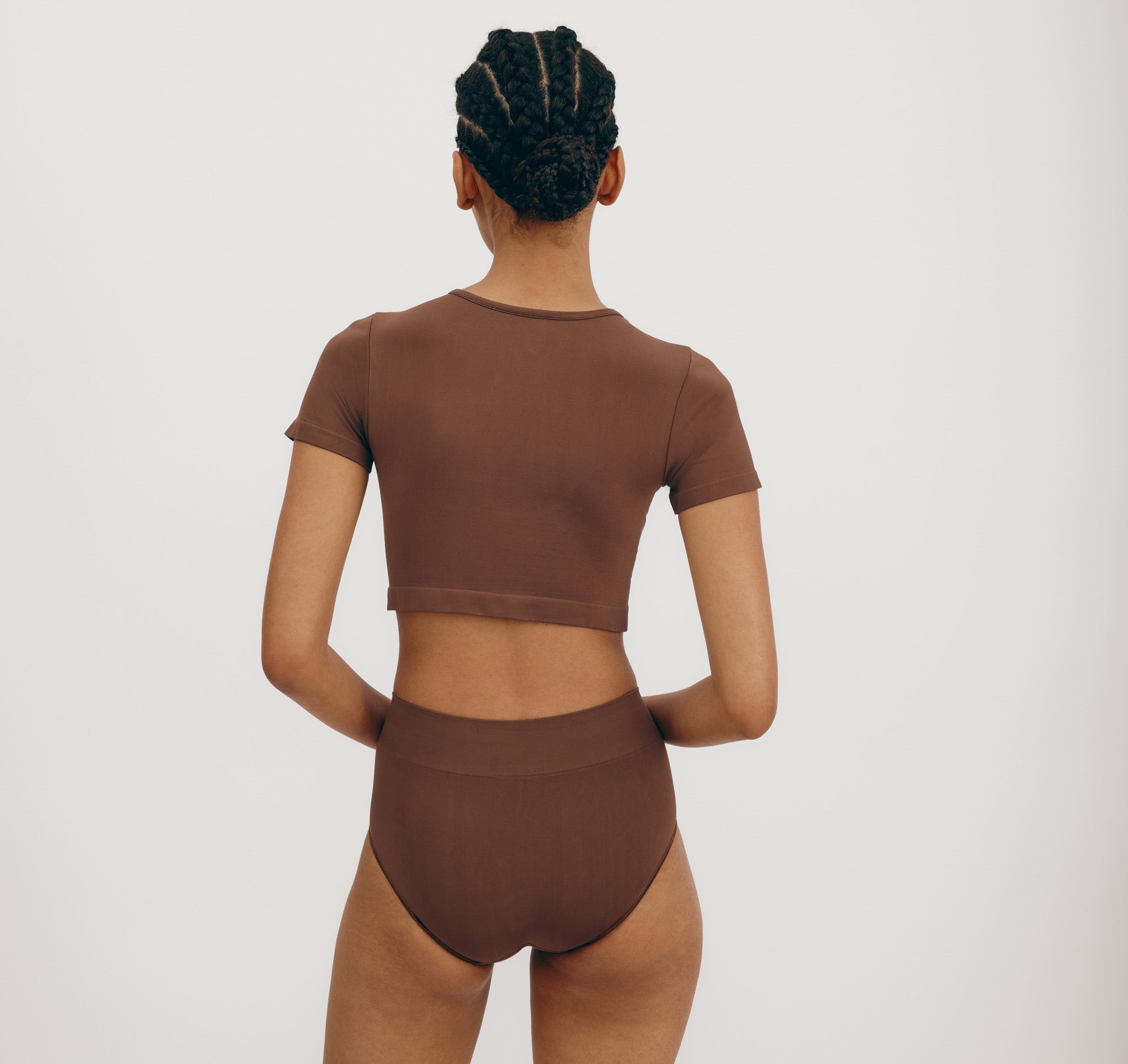 Organic Basics - Smooth Hipster