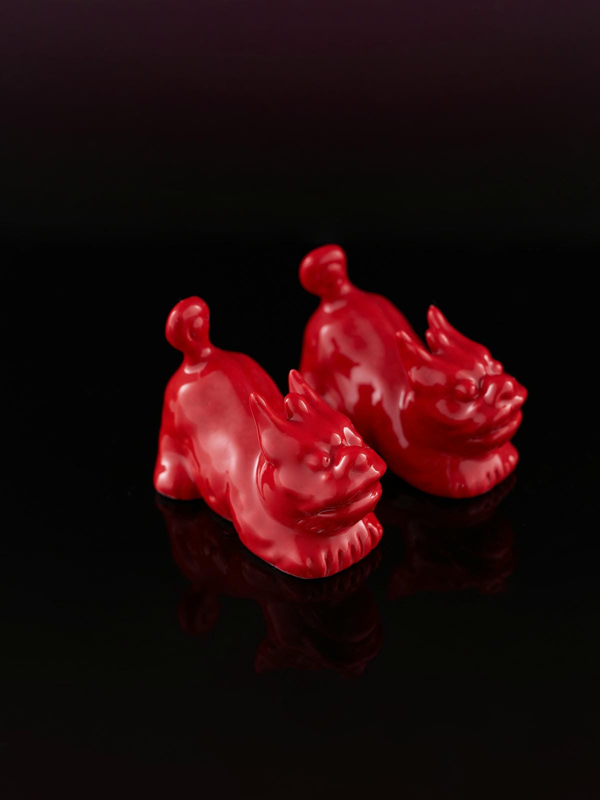 XI XING LE - Hand-Painted Gold Powder Pixiu Ornament (Pair)