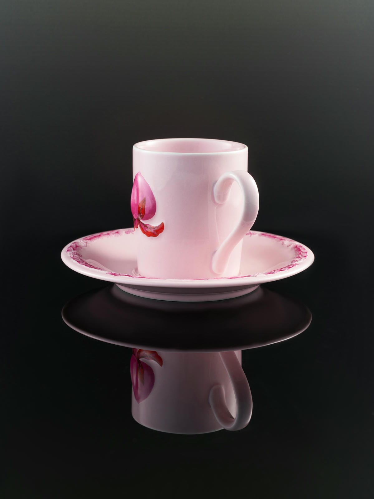 XI XING LE - Fulu Peach Coffee Cup and Saucer Set
