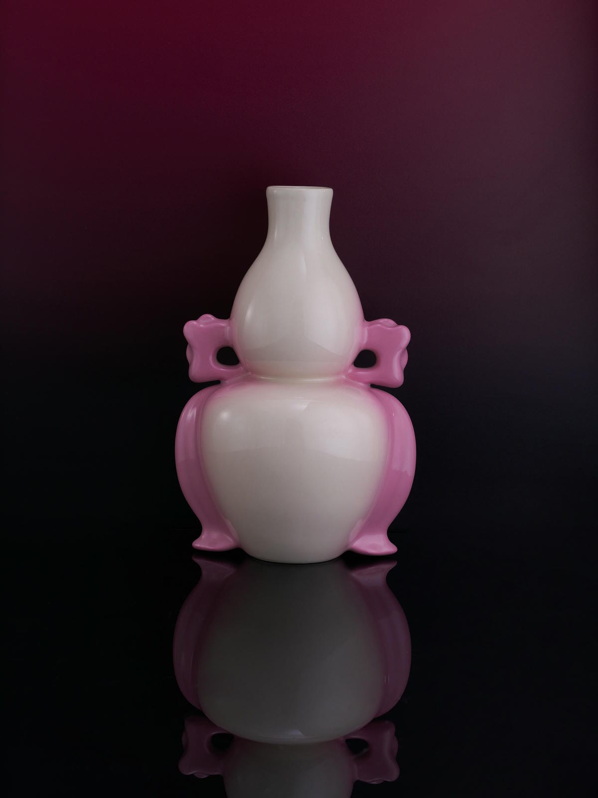 XI XING LE - Jade like Pink Gradient Hulu Vase