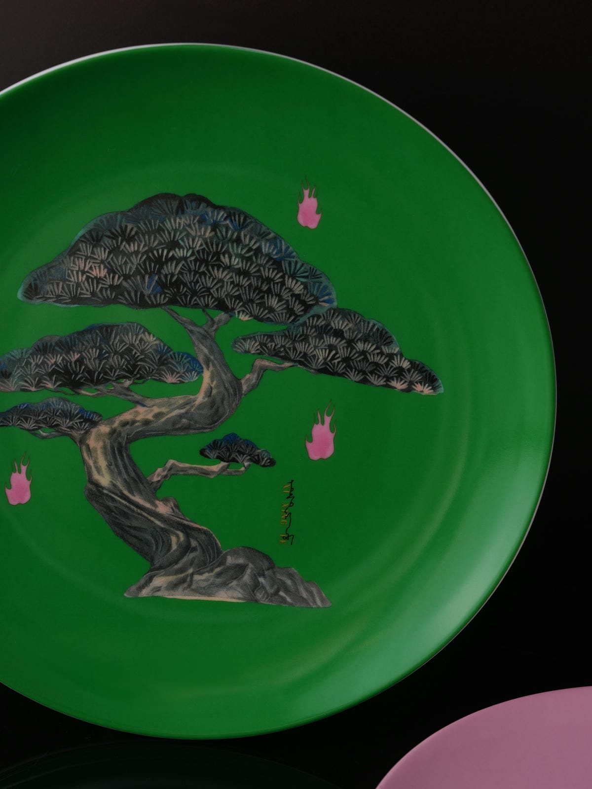 XI XING LE - Jade Pine and Cypress Plate Set - pink and green
