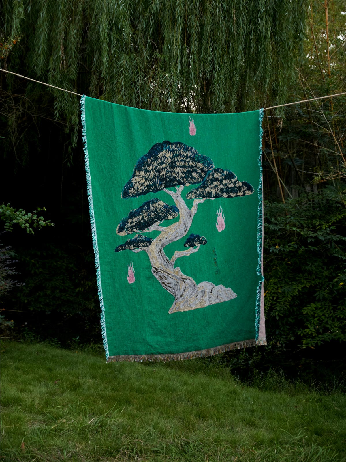 XI XING LE - Cypress Green Throw Blanket