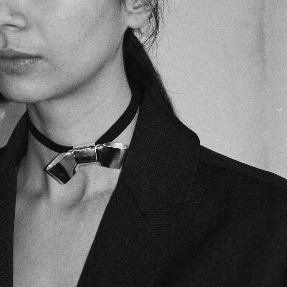 ANNIKA INEZ ネックレス Petite Cravat Necklace 616-PTE Sterling Silver Petite Cravat Necklace - Annika Inez