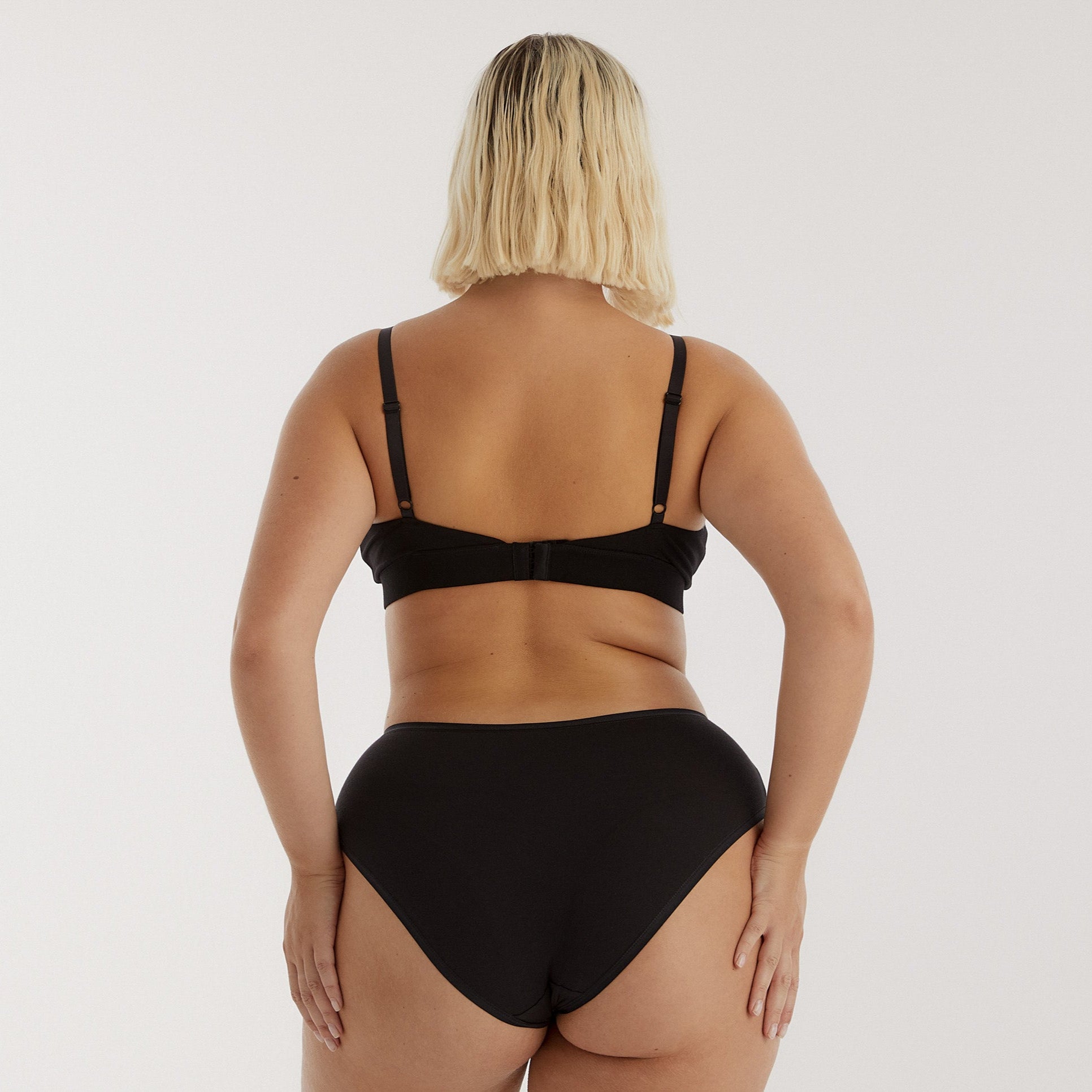 Organic Basics - Core Briefs