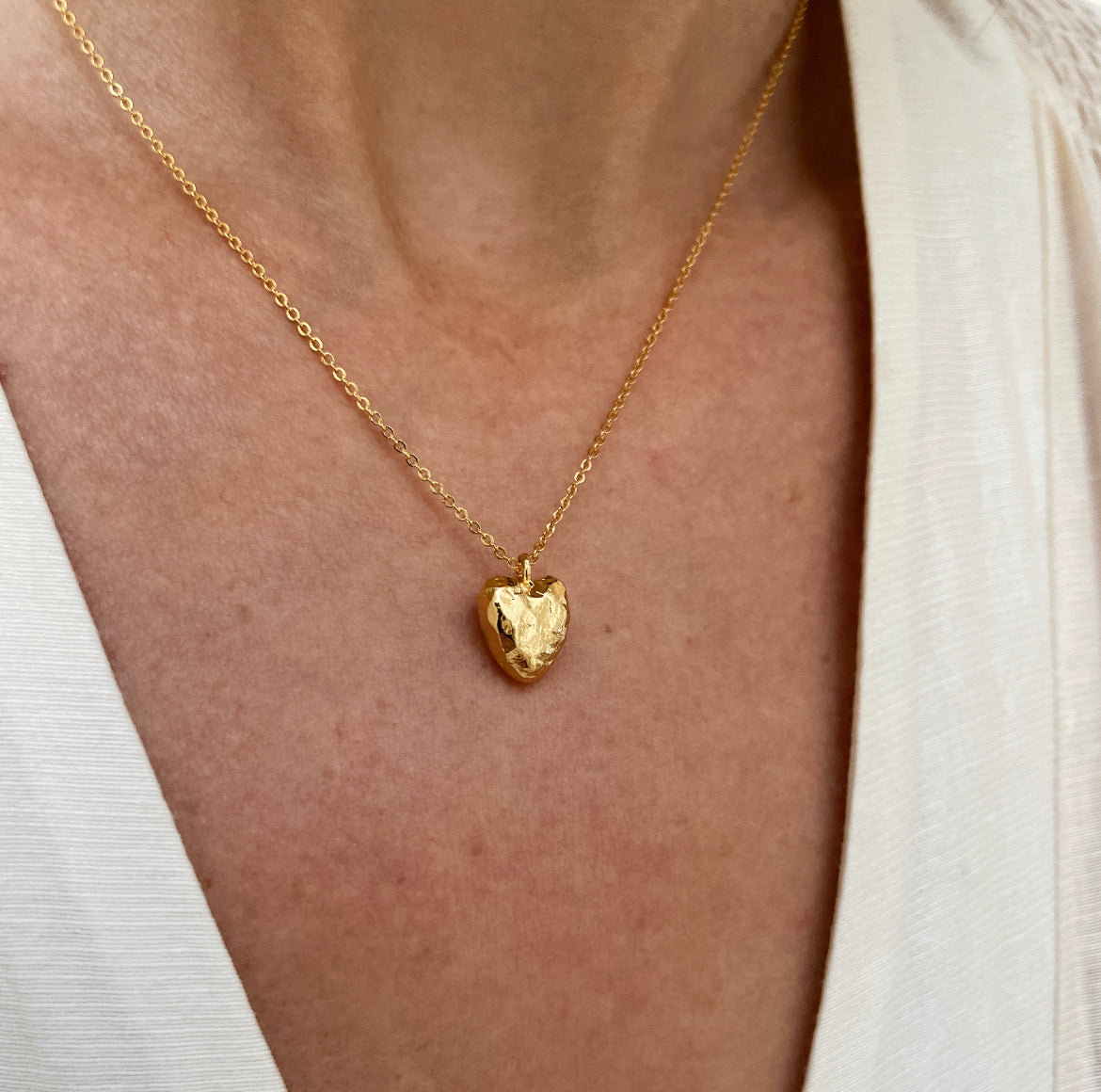 Elise Tsikis - Hory Heart Gold Necklace
