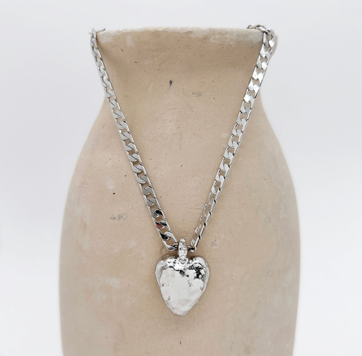 Elise Tsikis - Otov Heart Necklace